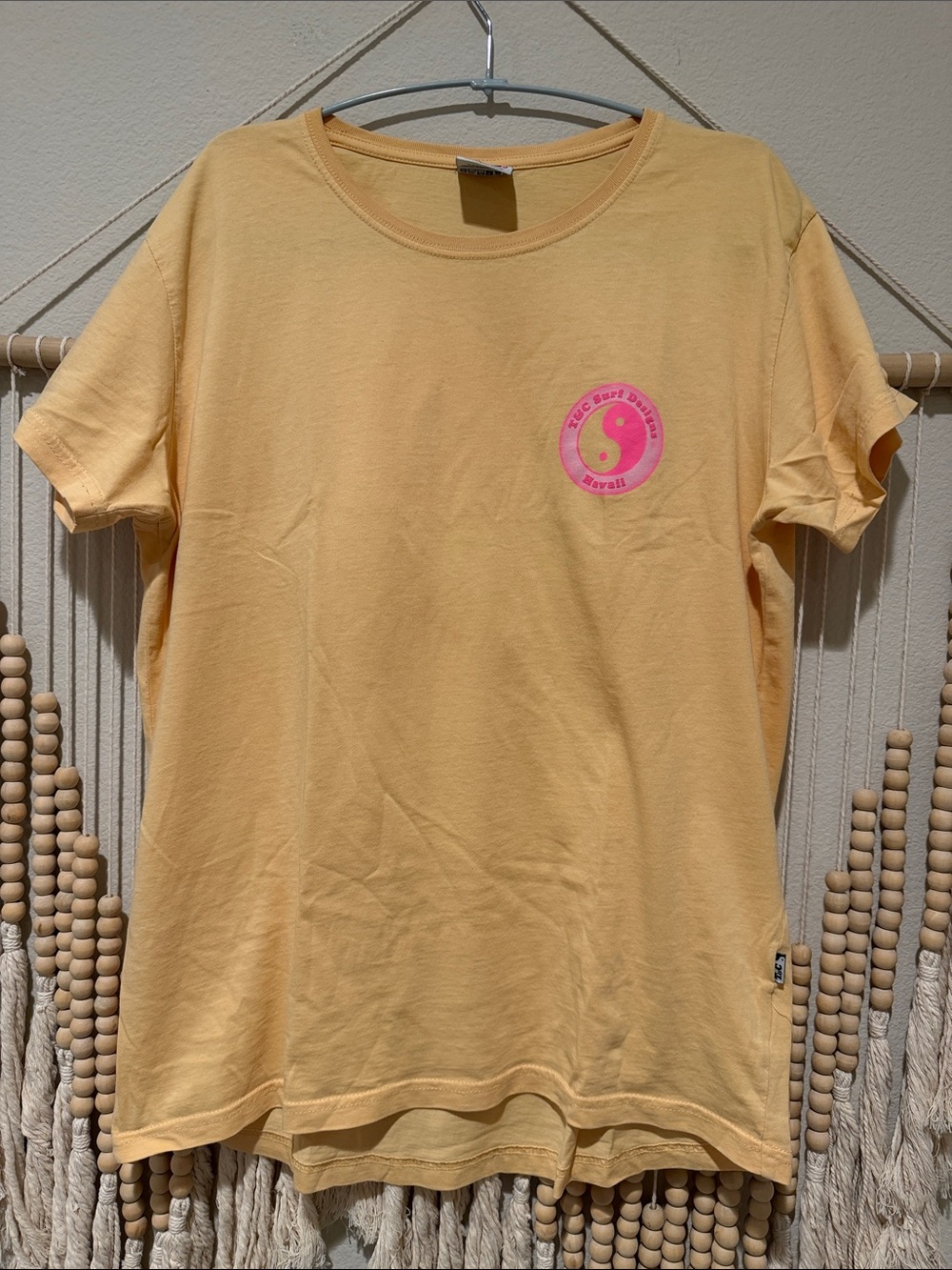T&C Surf Designs Women’s Light Sherbet Orange Organic Cotton Tee L